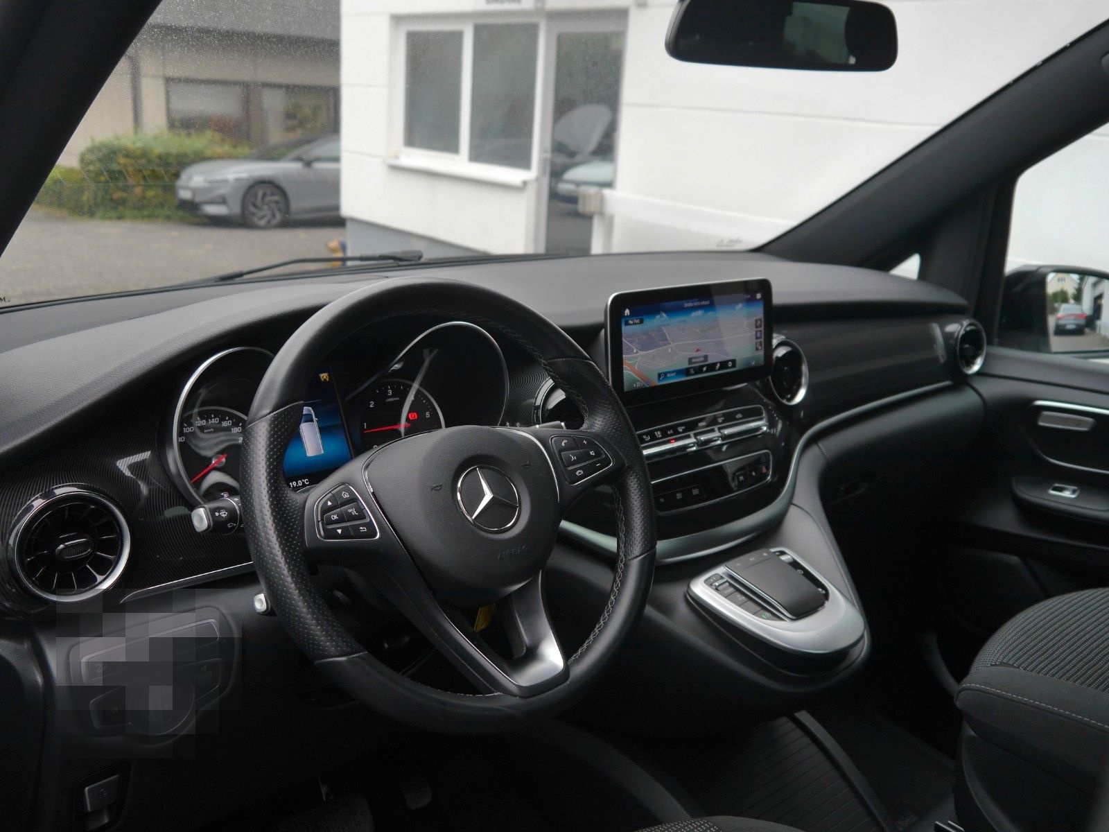 Mercedes-Benz V250d EDITION 4MATIC Lang MBUX KAM AHK PANORAMA foto 17