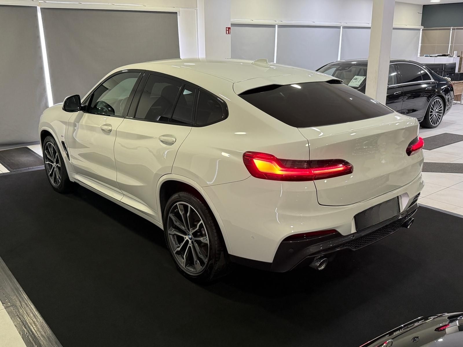 BMW X4 xDrive 30 d M Sport *SHADOW*LEDER*ACC*KAM* foto 10