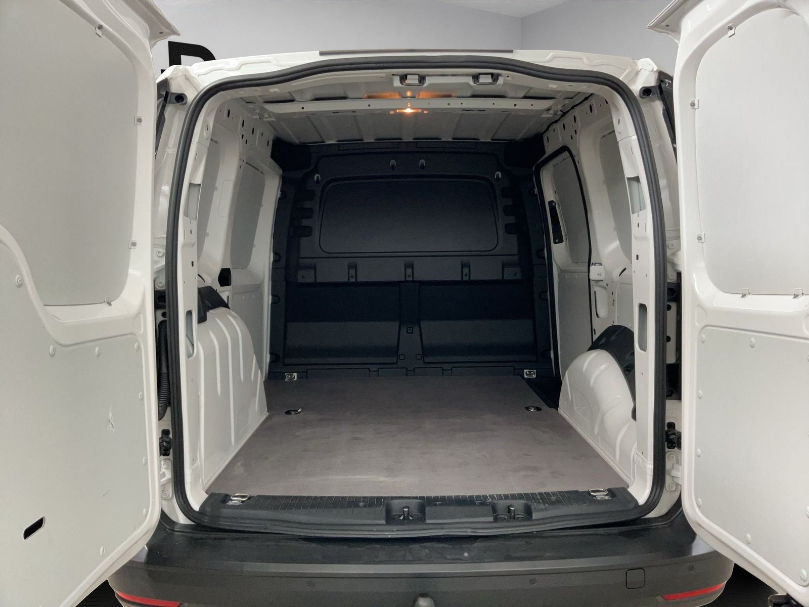 Volkswagen Caddy Kasten Cargo (AHK.Navi.FrontAssist) 2.0 TD foto 8