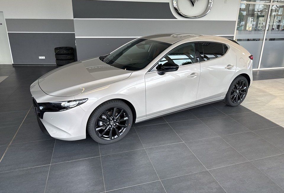Mazda 3 2.5L e-SKYACTIV G 140ps 6AT FWD Nagisa foto 2
