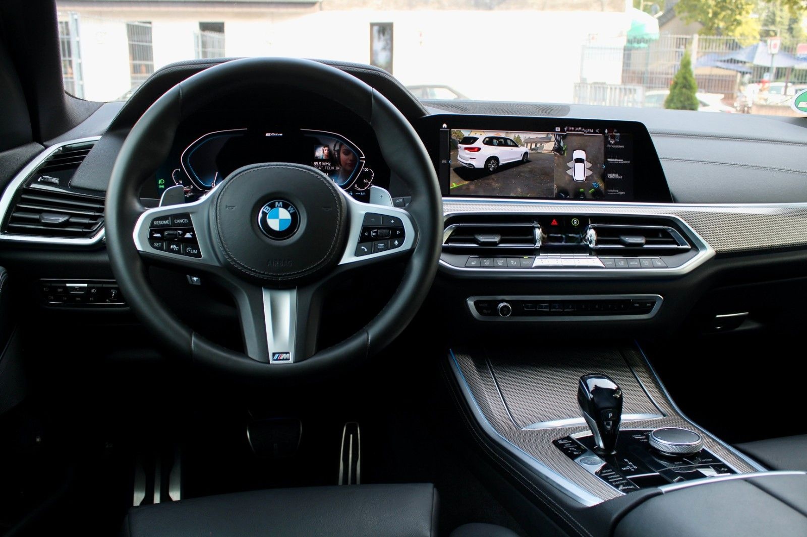 BMW X5 1.HAND! M-SPORT 360° ACC H-UP BLIS 2-ACHS AHK foto 6
