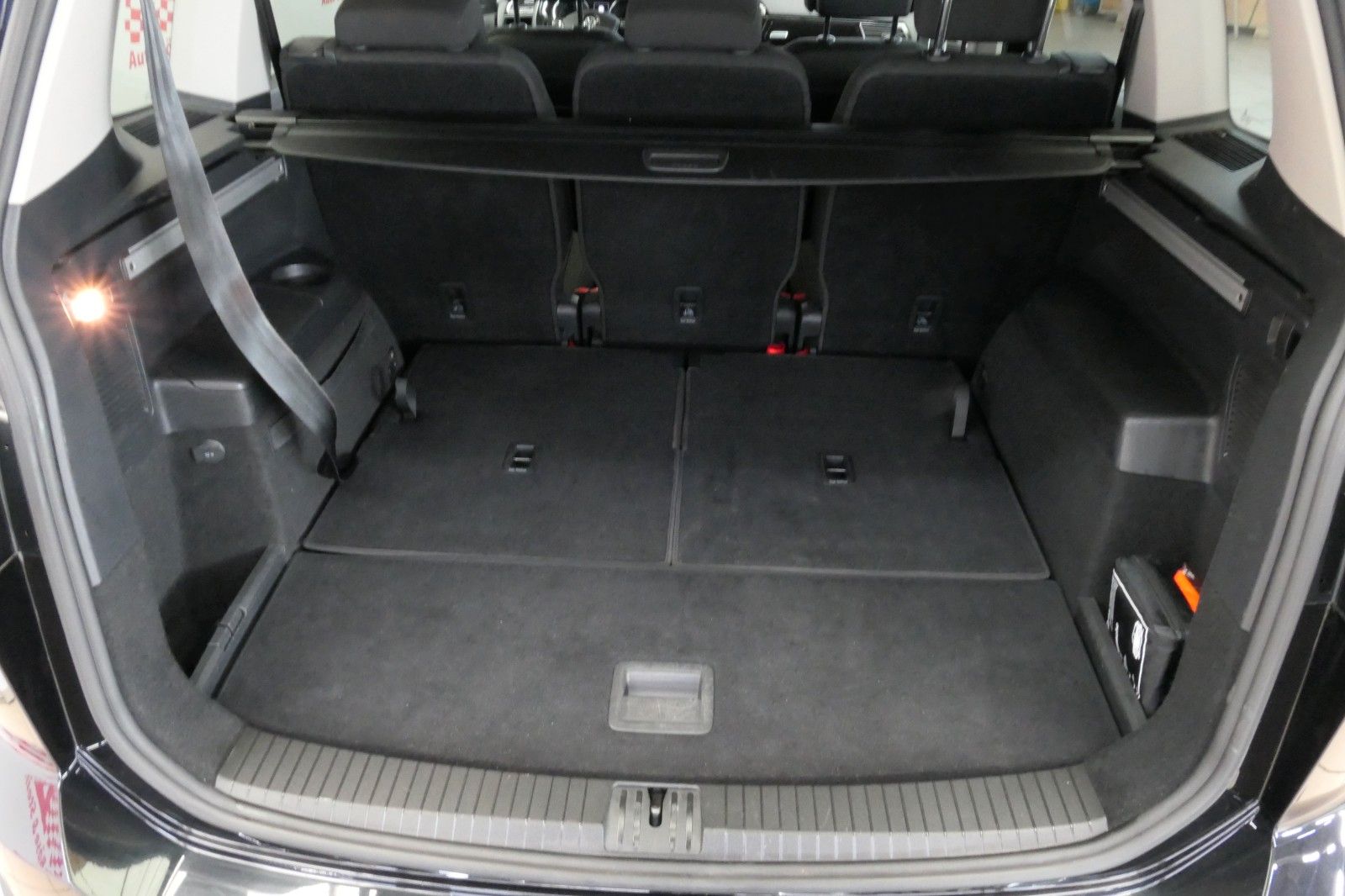 Volkswagen Touran Highline PDC/LED/ Kamera/ Alcantara foto 11