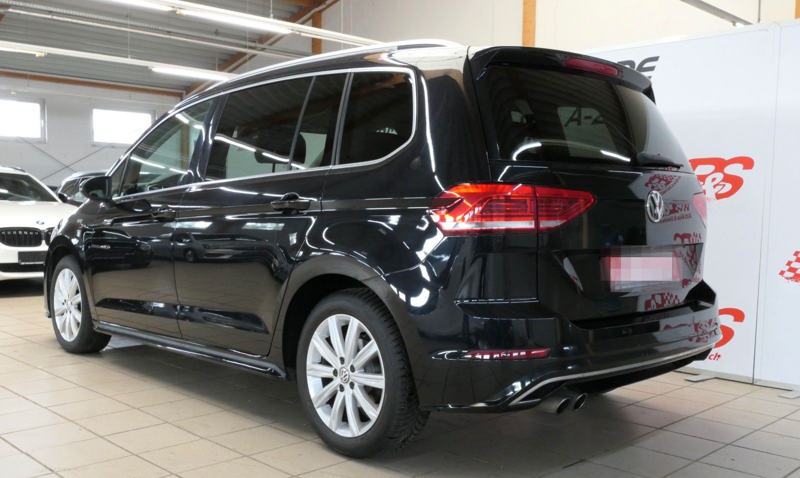 Volkswagen Touran Highline PDC/LED/ Kamera/ Alcantara foto 3