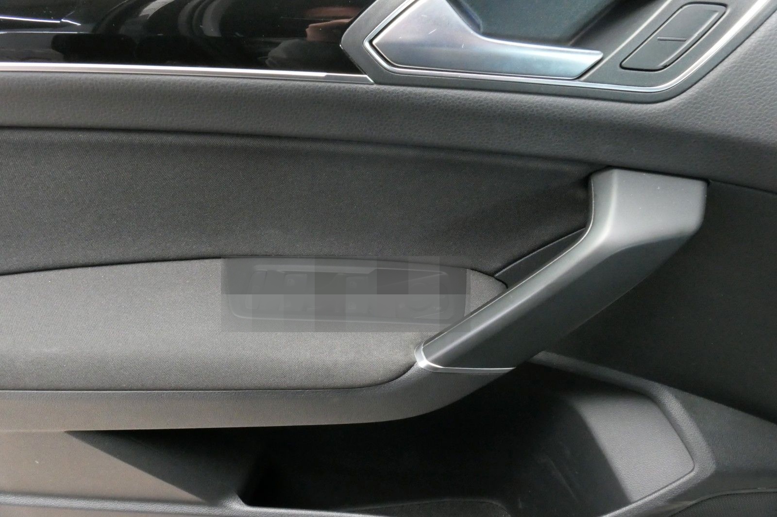 Volkswagen Touran Highline PDC/LED/ Kamera/ Alcantara foto 24