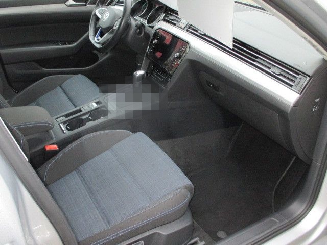 Volkswagen Passat Variant 1.4 TSI Hybrid GTE+LED+NAV foto 10