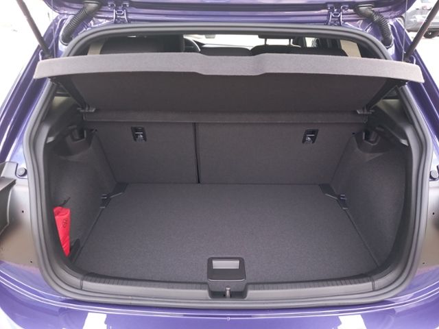 Volkswagen Polo R-Line 1,0 l TSI OPF 70 kW (95 PS) 7-Gang-D foto 6