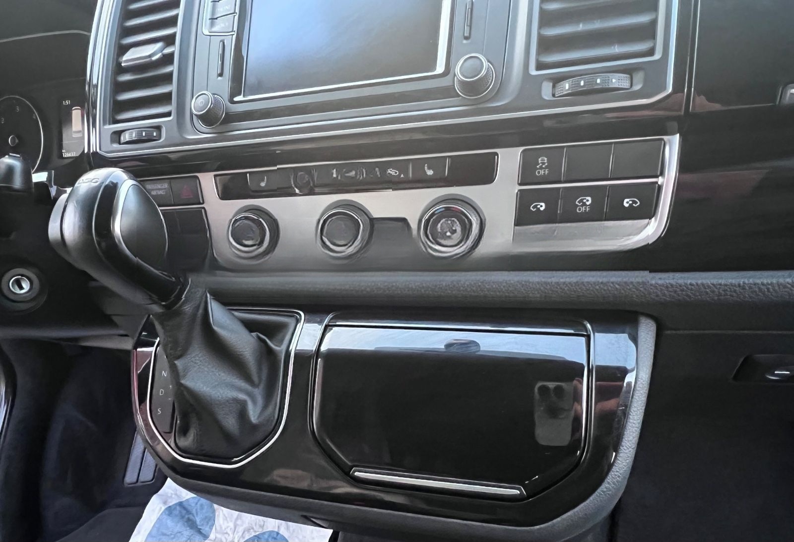 Volkswagen T6 Multivan Highline 4Motion 2.0 TDI foto 15