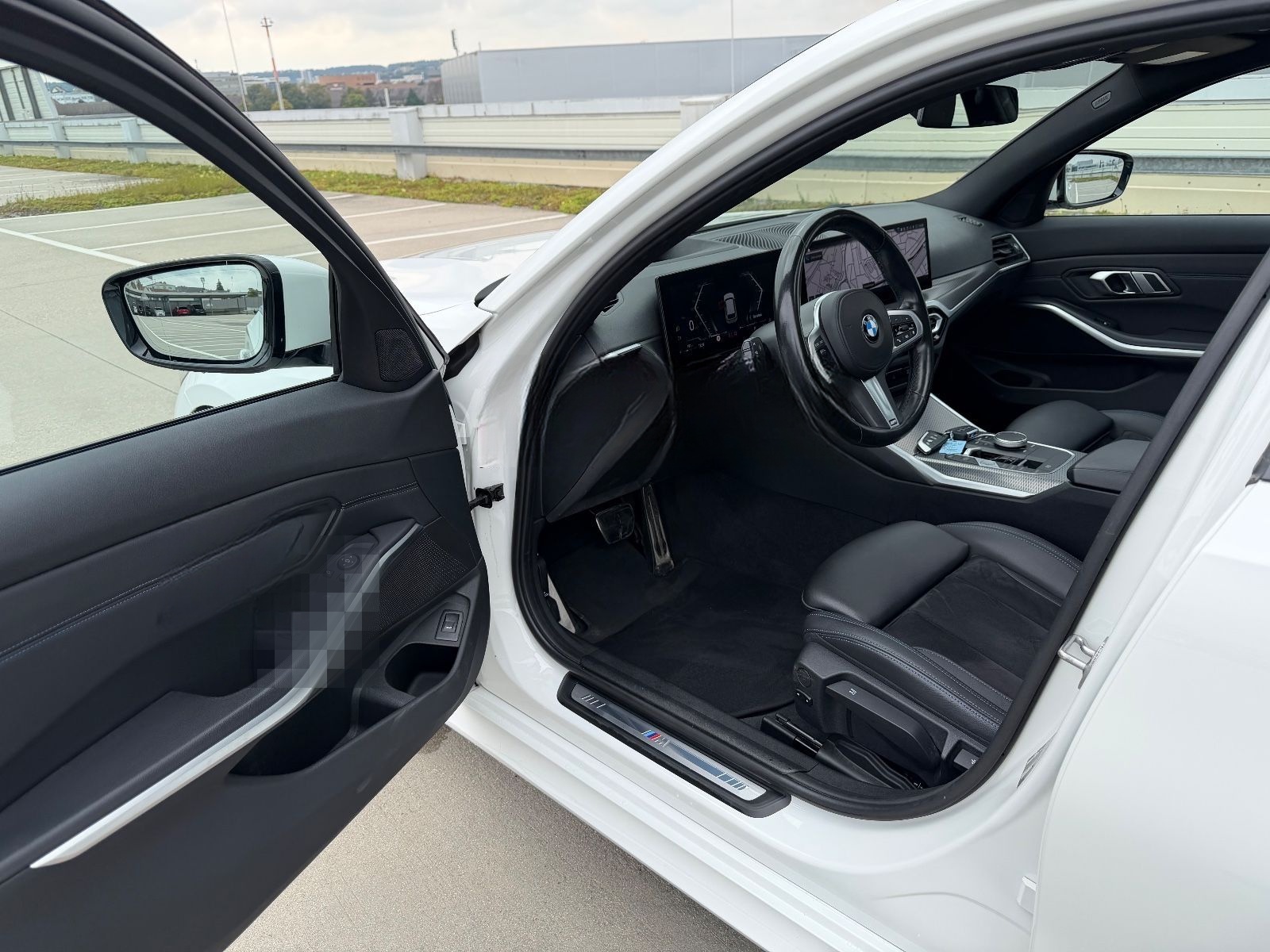 BMW 330d*Tou*SAG*M PAKET*FACELIFT*VIRTU*LED*PANO*AHK foto 16