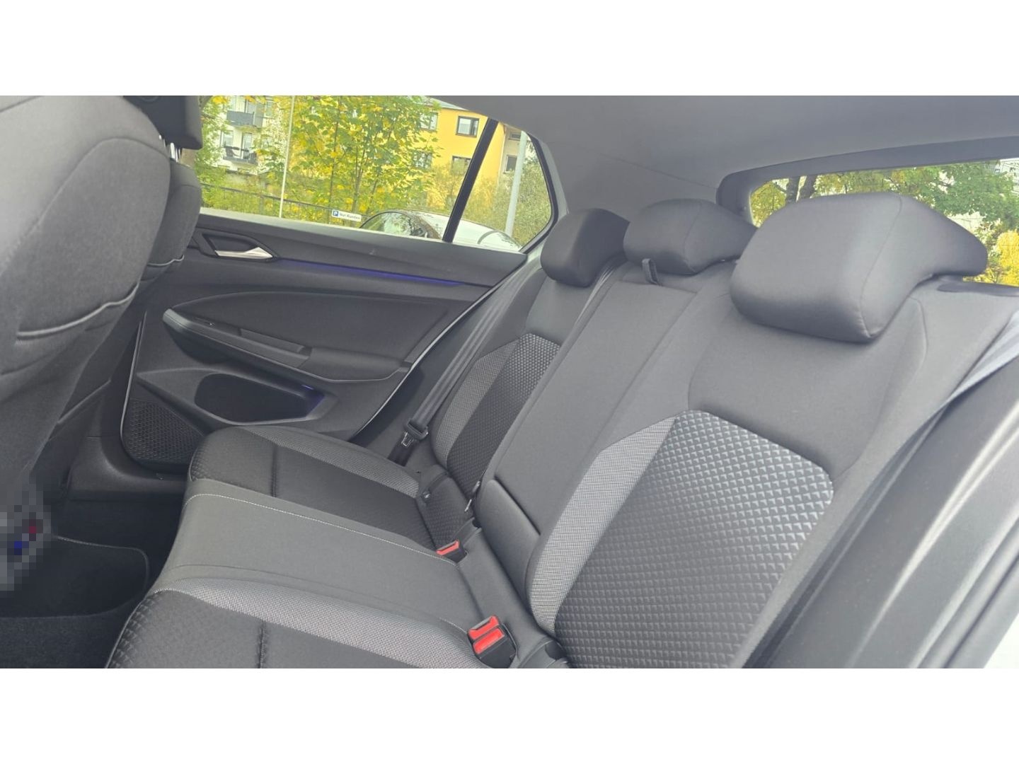 Volkswagen Golf VIII Active 1.5 TSI Navi LED DAB CarPlay foto 12