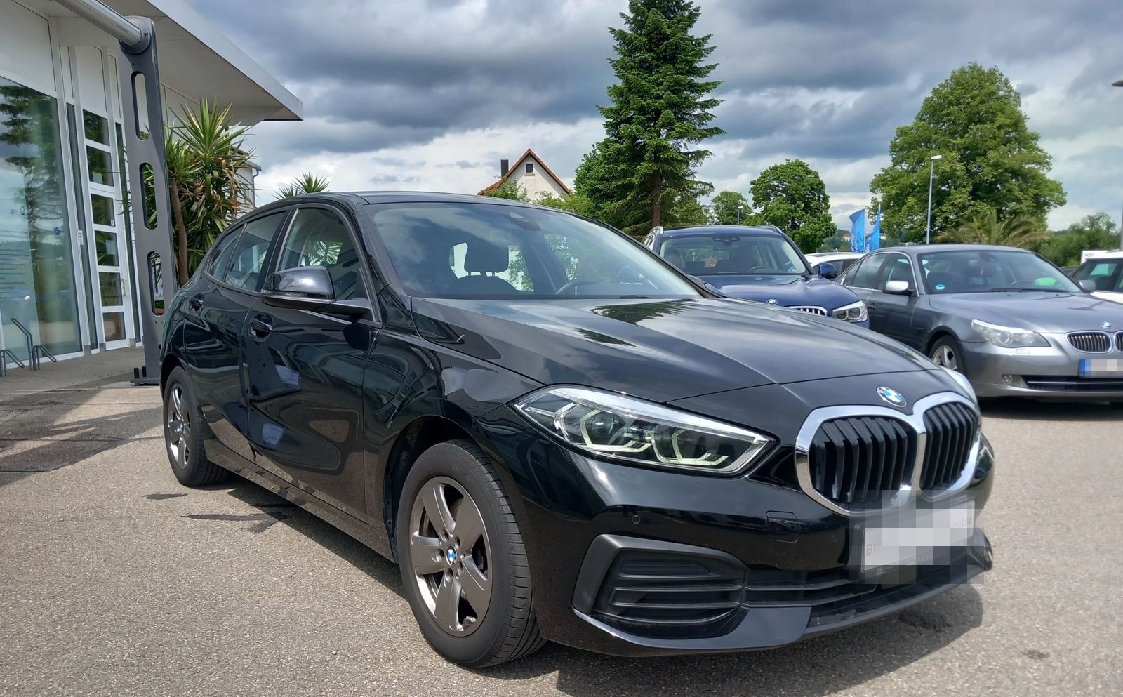 BMW 118i Aut Advantage LiveCockPlus Business LED Tem foto 6