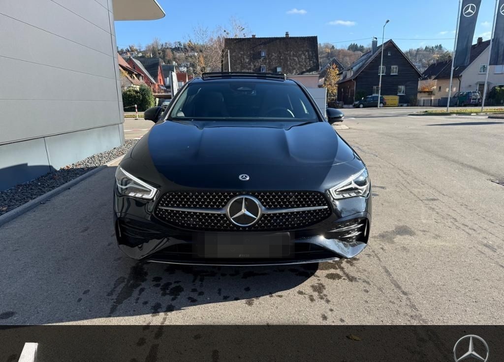 Mercedes-Benz CLA 180 SB AMG PREMI PANO KEYLESS 360 Sitz-Komfo foto 3