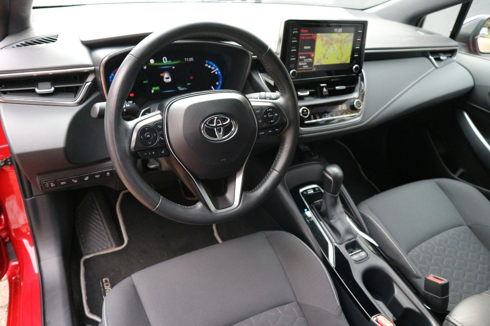 Toyota Corolla Hybrid Club *2.HAND/VC/RFK/ACC/NAVI/LED* foto 8