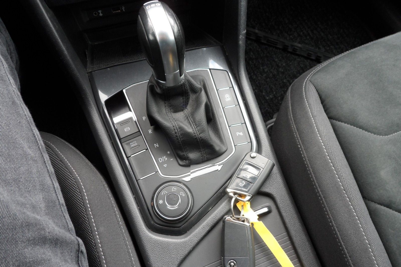 Volkswagen Tiguan 2.0 Highline BMT LED/AHK/4Motion/TÜV NEU foto 13