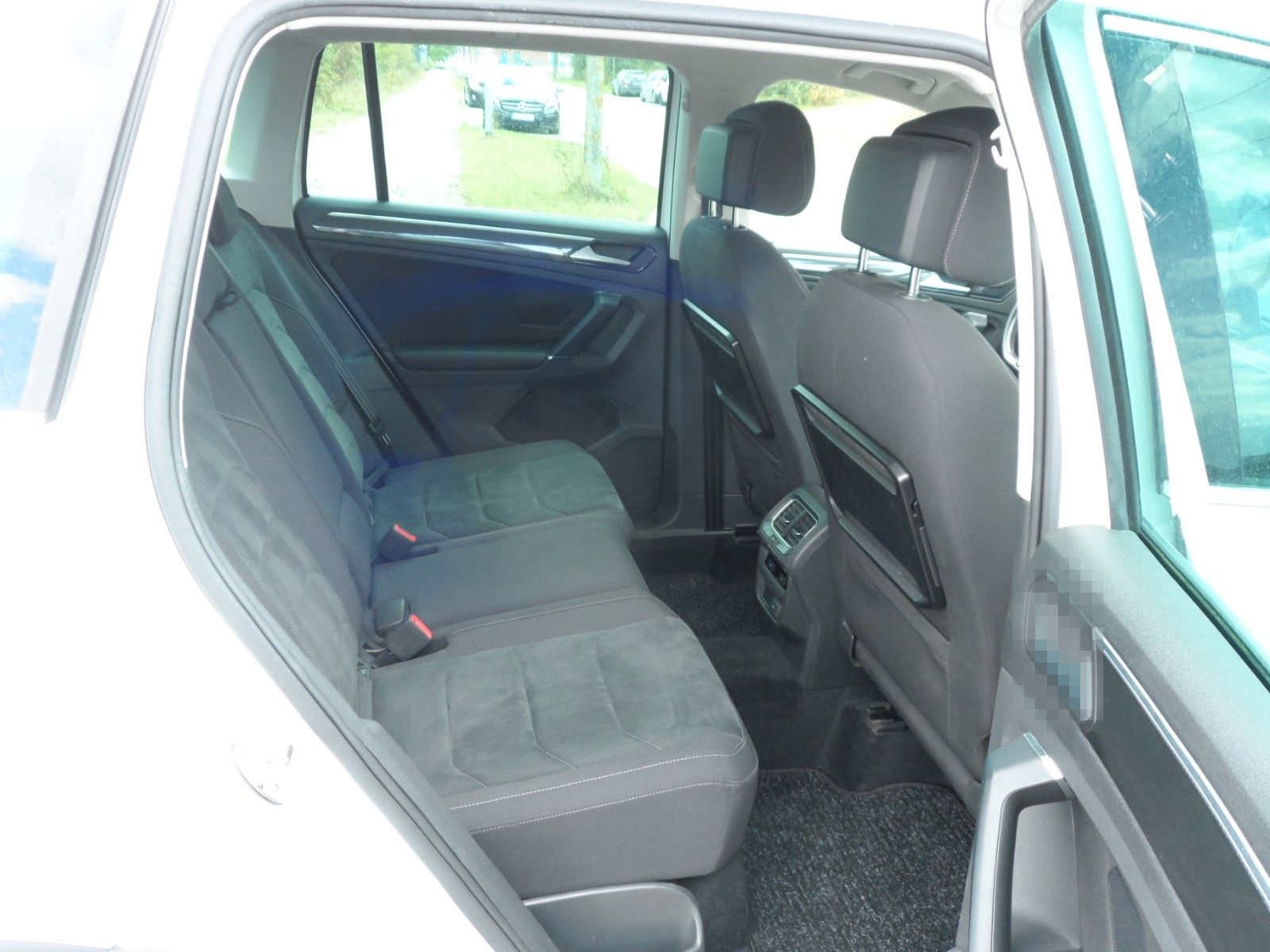 Volkswagen Tiguan 2.0 Highline BMT LED/AHK/4Motion/TÜV NEU foto 15