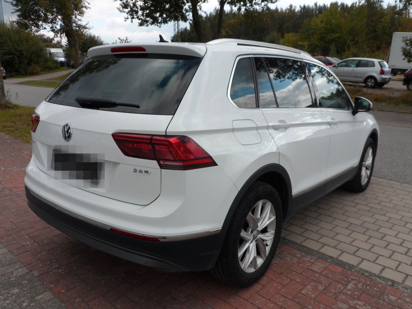 Volkswagen Tiguan 2.0 Highline BMT LED/AHK/4Motion/TÜV NEU foto 4