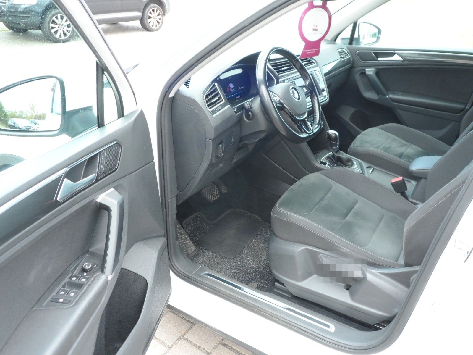 Volkswagen Tiguan 2.0 Highline BMT LED/AHK/4Motion/TÜV NEU foto 8