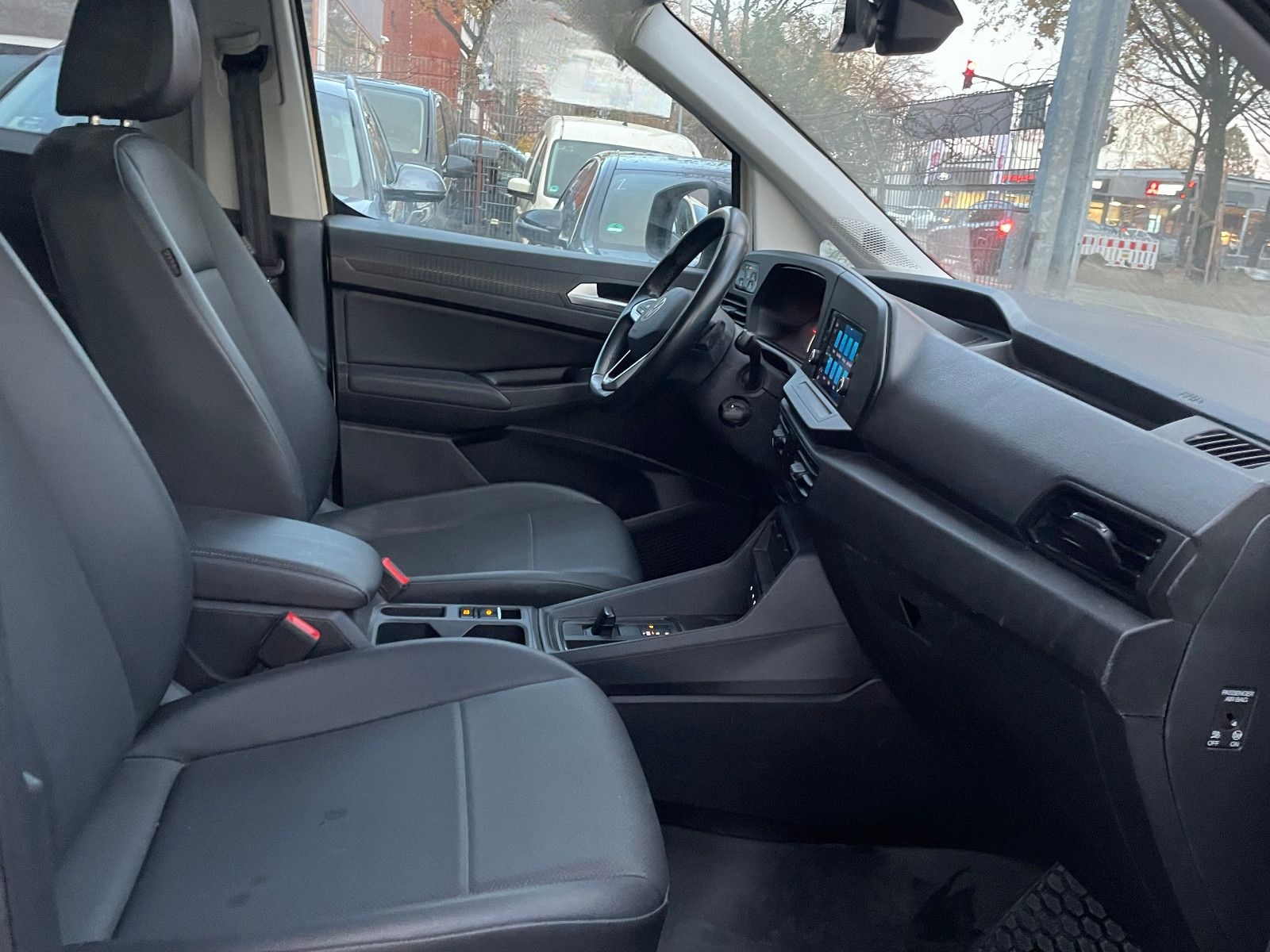 Volkswagen Caddy 2.0 TDI  Rollstuhlrampe 7Sitzer CAM Alufel foto 10