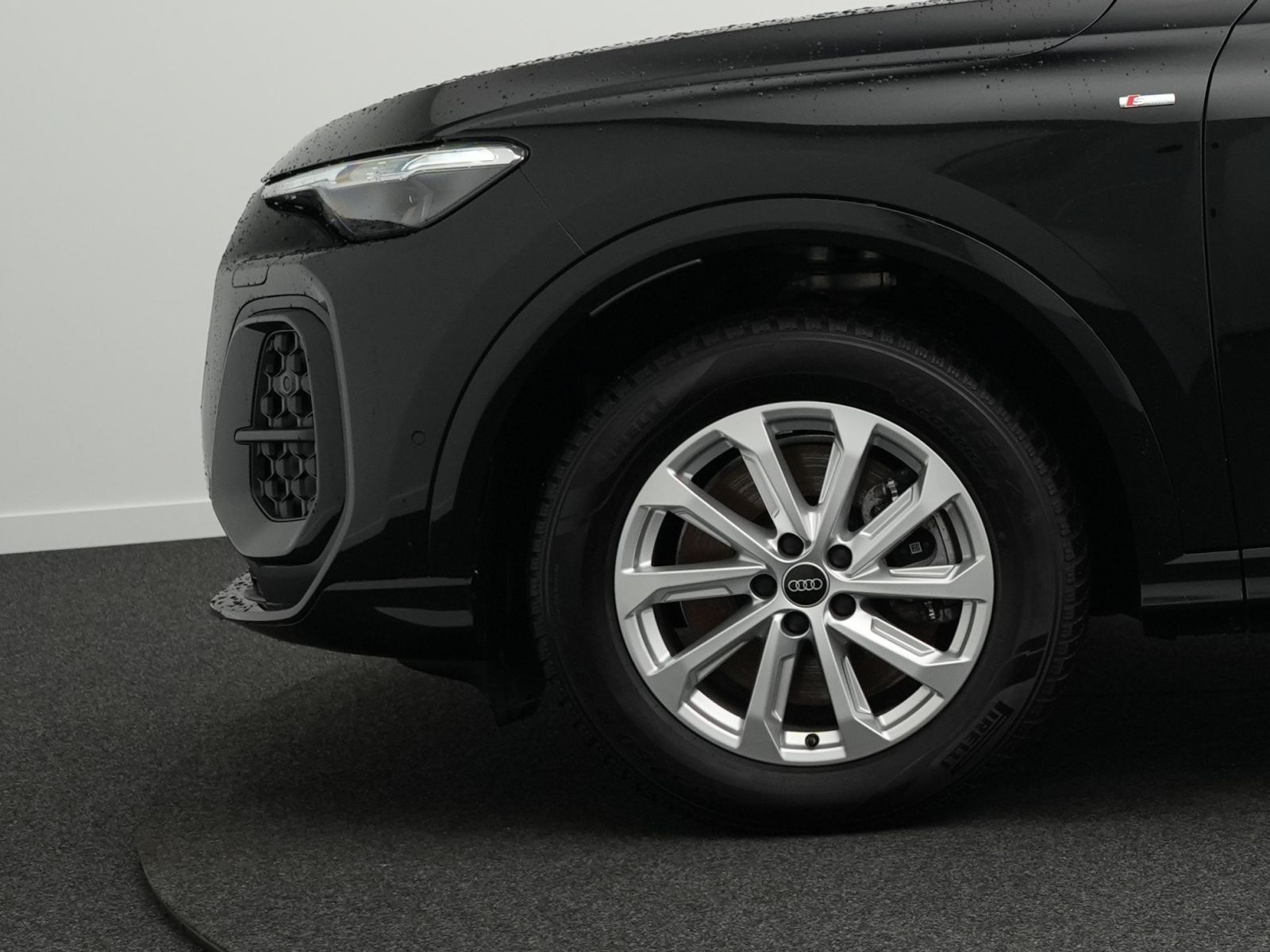 Audi Q5 edition one TDI qu. *2x S line*PANO*AHK*21"* foto 14