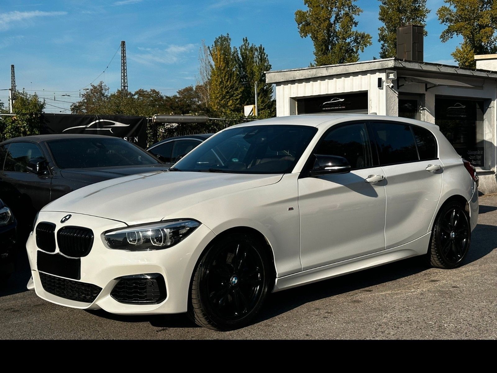 BMW M140i xDrive A Special Edition * LED * NAVI *TOP foto 2