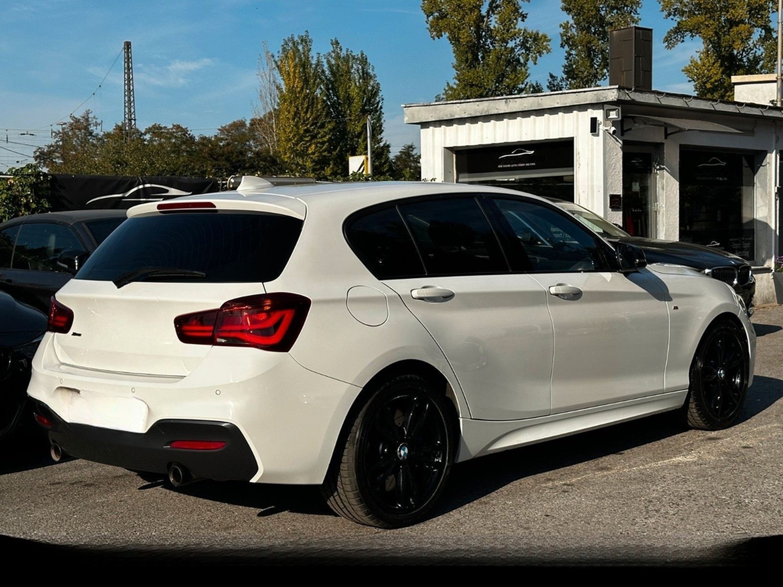 BMW M140i xDrive A Special Edition * LED * NAVI *TOP foto 4
