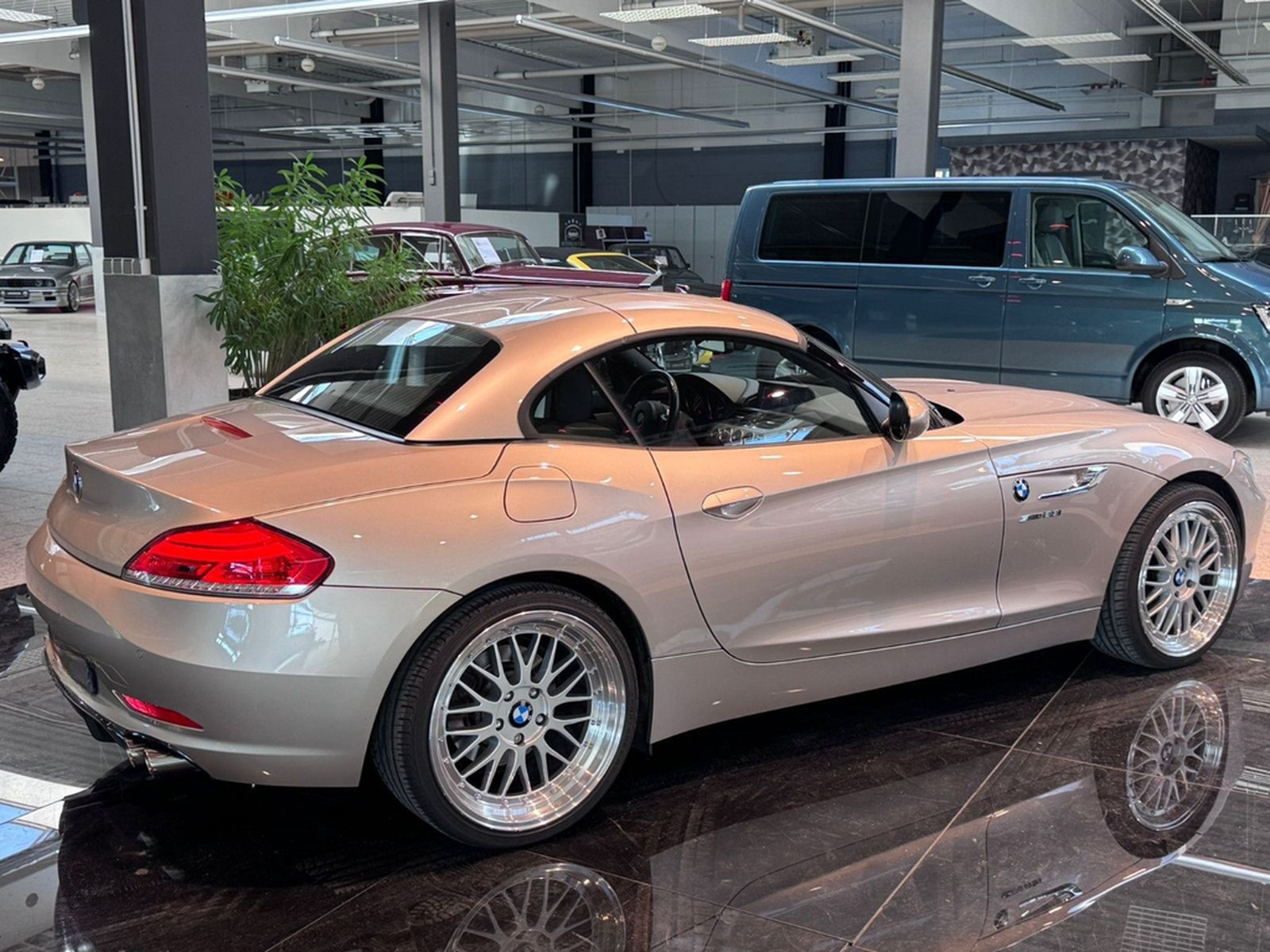 BMW Z4 sDrive 23i Flügeltüren  SAGA Einzelstück foto 33