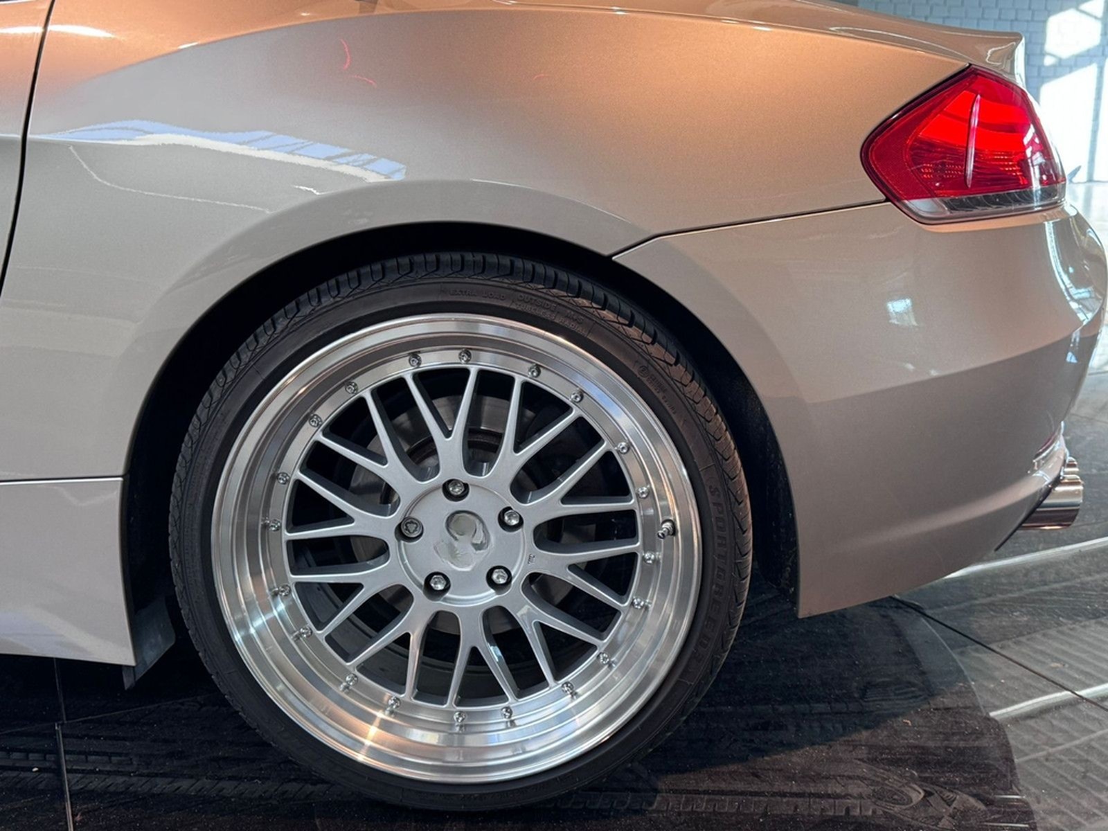 BMW Z4 sDrive 23i Flügeltüren  SAGA Einzelstück foto 36