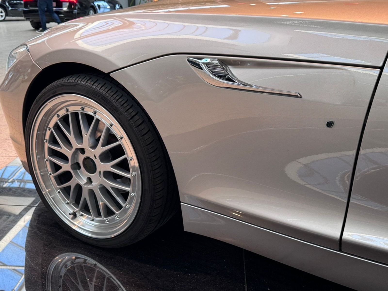 BMW Z4 sDrive 23i Flügeltüren  SAGA Einzelstück foto 5