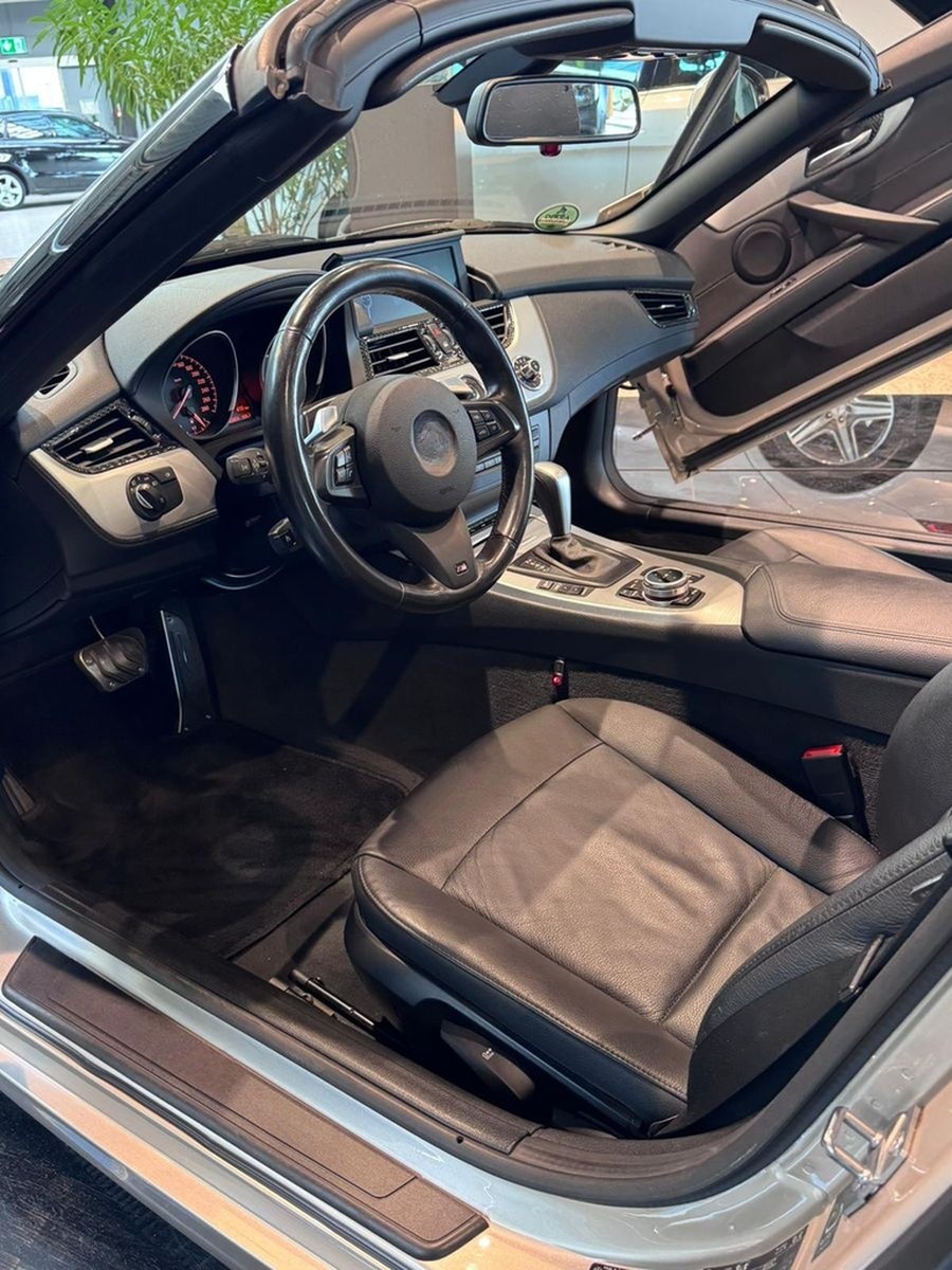BMW Z4 sDrive 23i Flügeltüren  SAGA Einzelstück foto 10