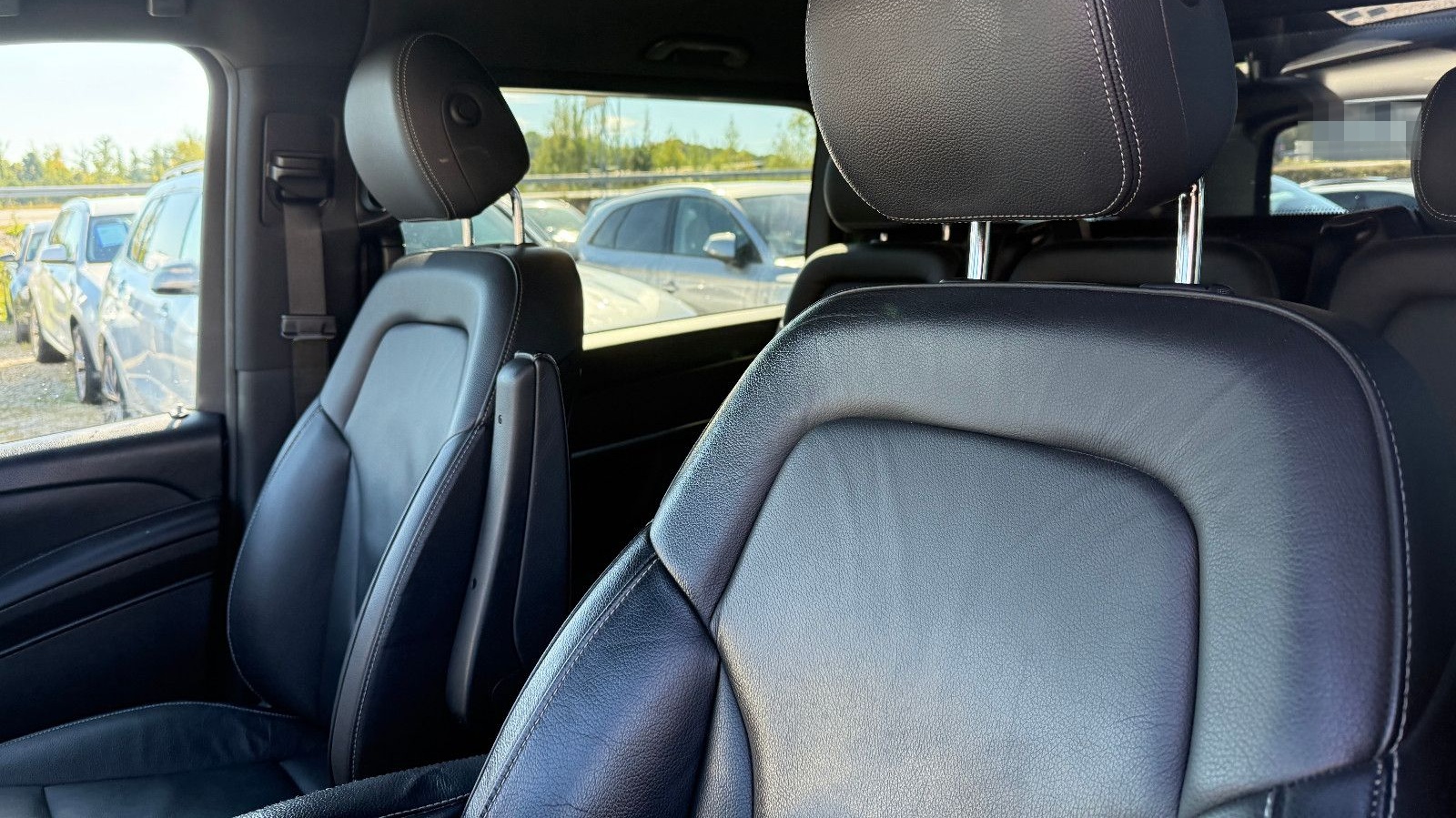 Mercedes-Benz V 250 AMG-Line foto 17