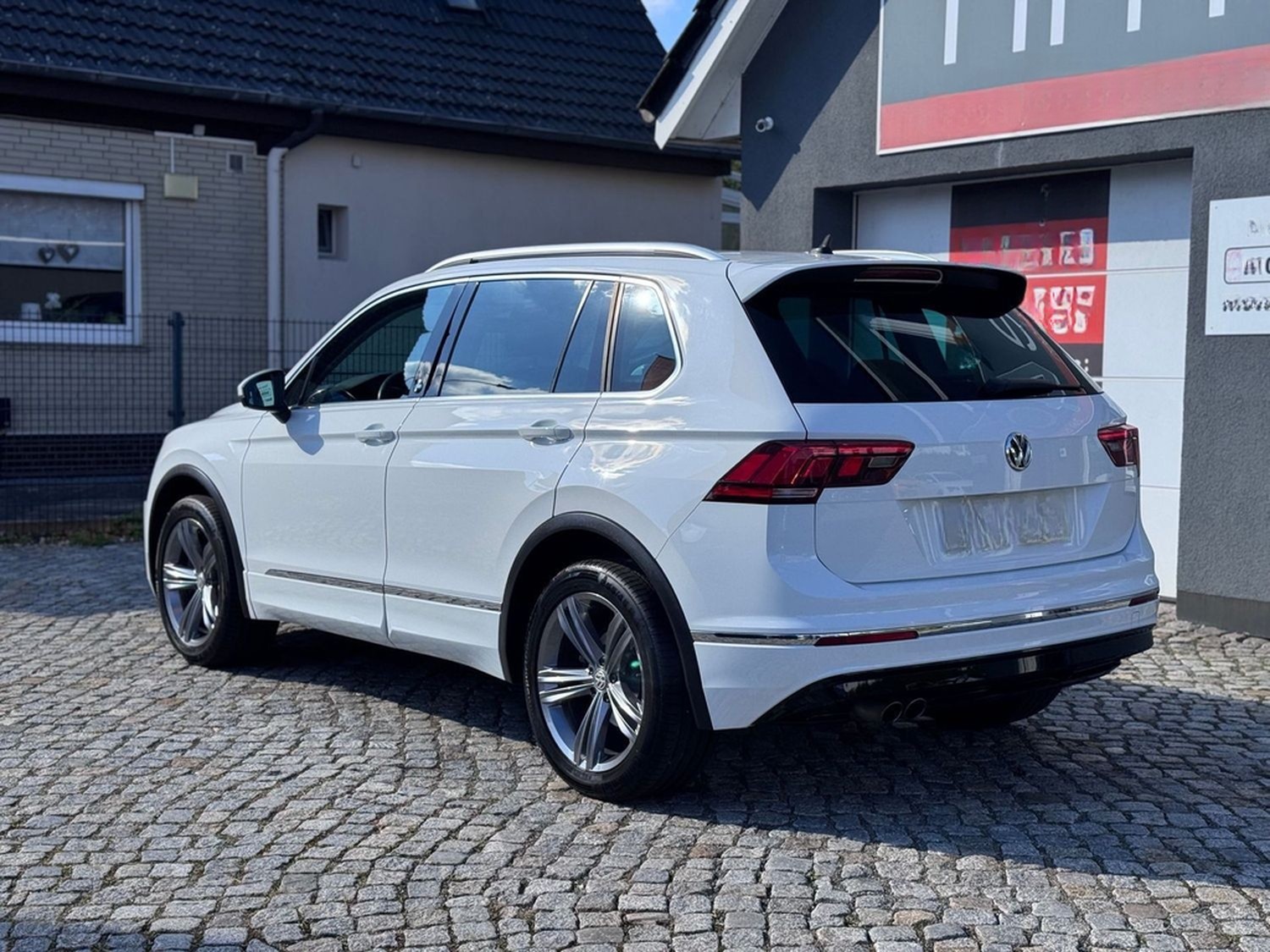 Volkswagen 2.0 TSI R-Line 4Motion LED Navi CarPlay foto 5