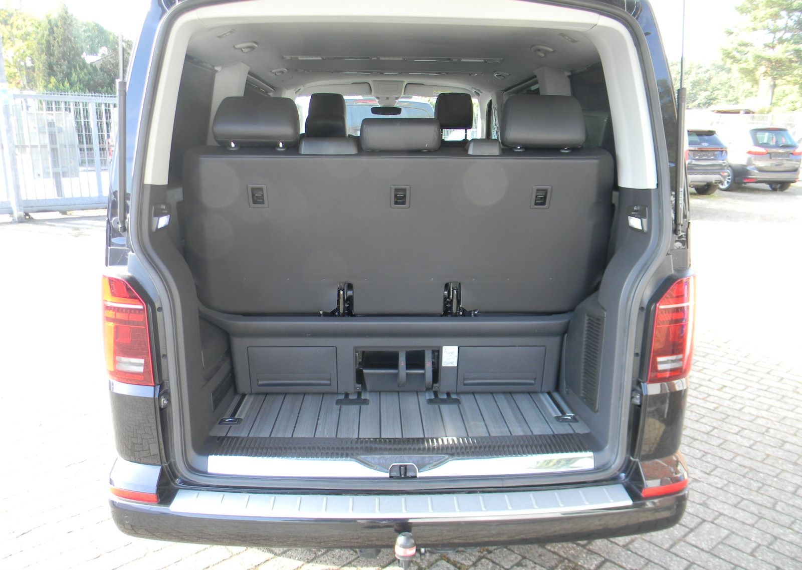 Volkswagen T6 Multivan Cruise 4MOTION LED Navi Kamera AHK foto 17