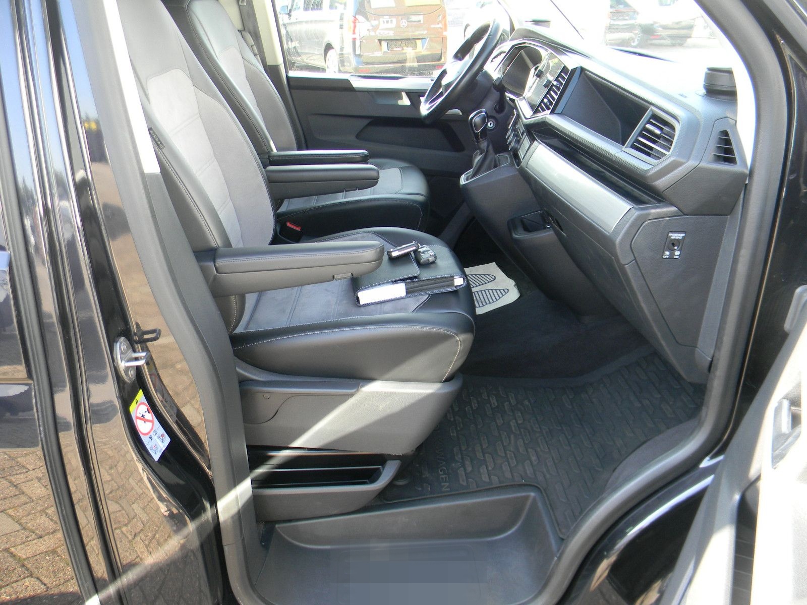 Volkswagen T6 Multivan Cruise 4MOTION LED Navi Kamera AHK foto 10