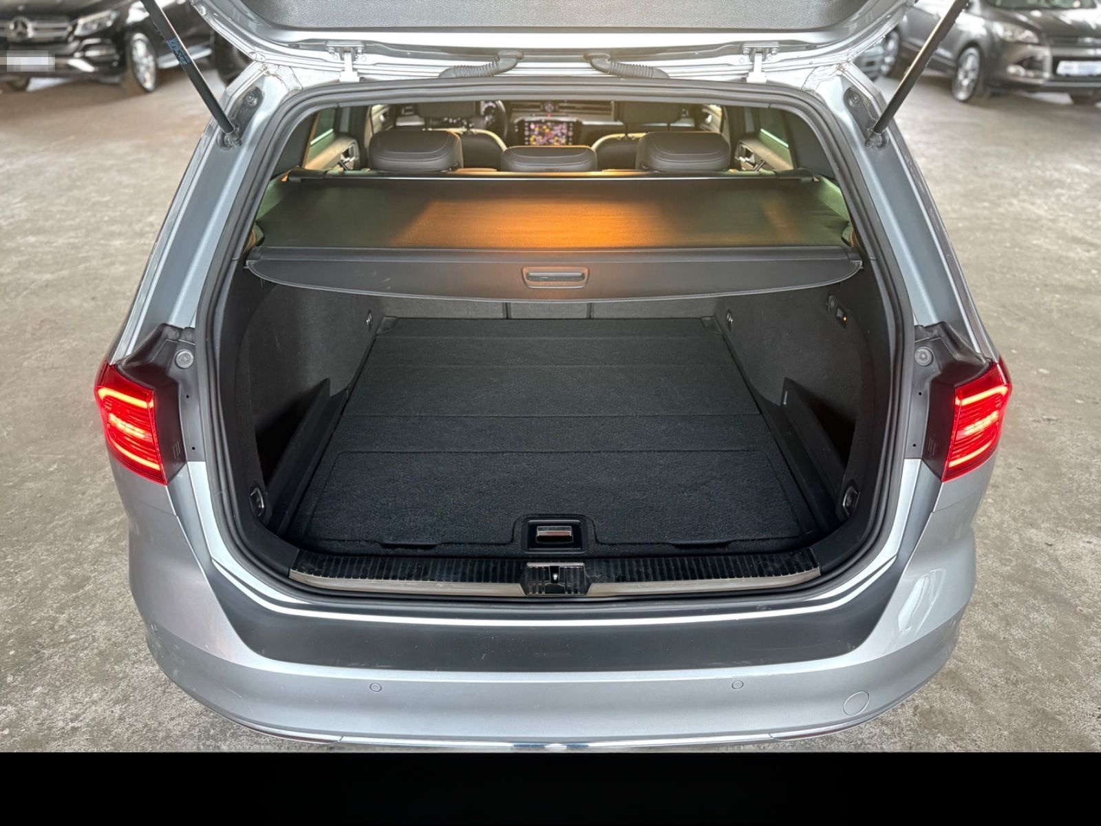 Volkswagen Passat Variant Highline ACC*Kamera*AHK*LED*Alcan foto 21