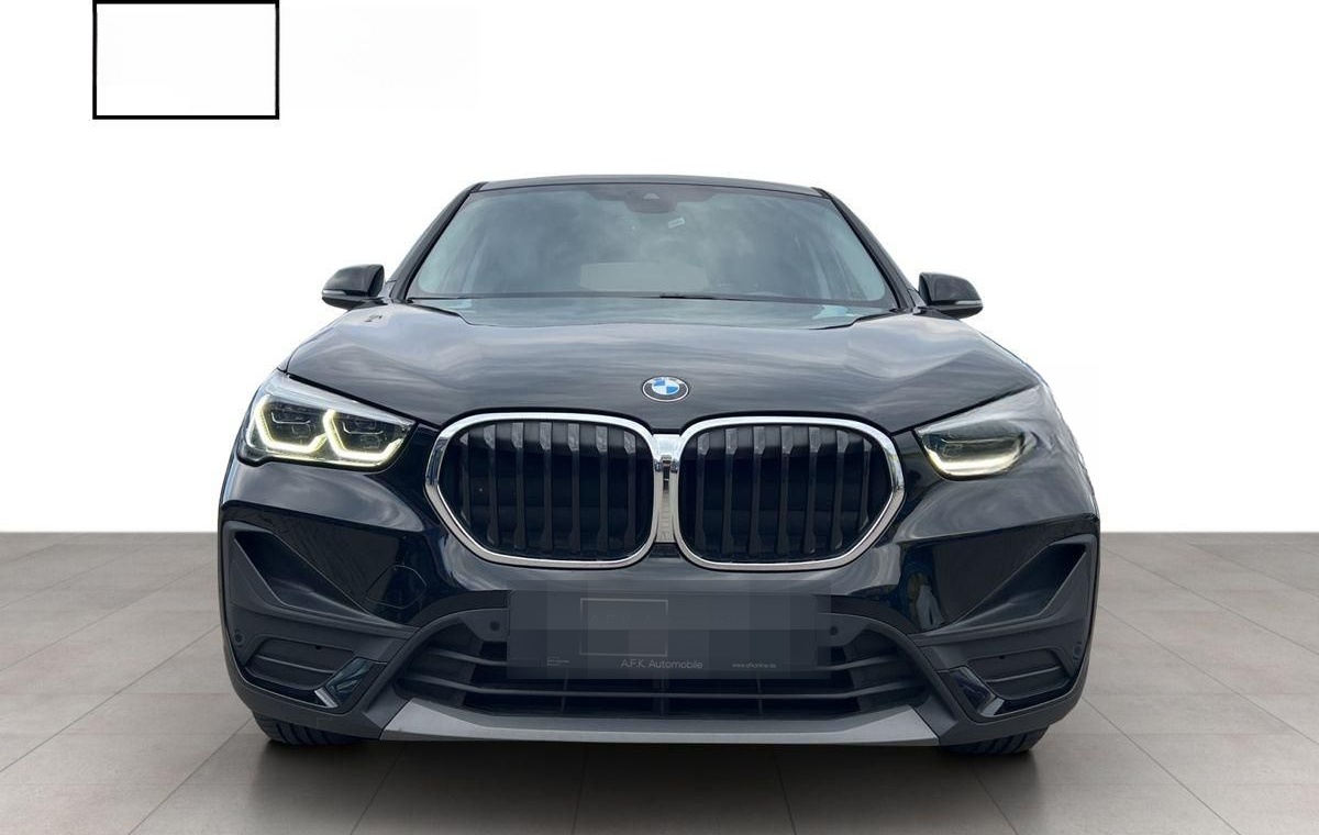 BMW X1 sDrive 18 d | HEAD-UP | RF-KAMERA | CARPLAY | foto 2