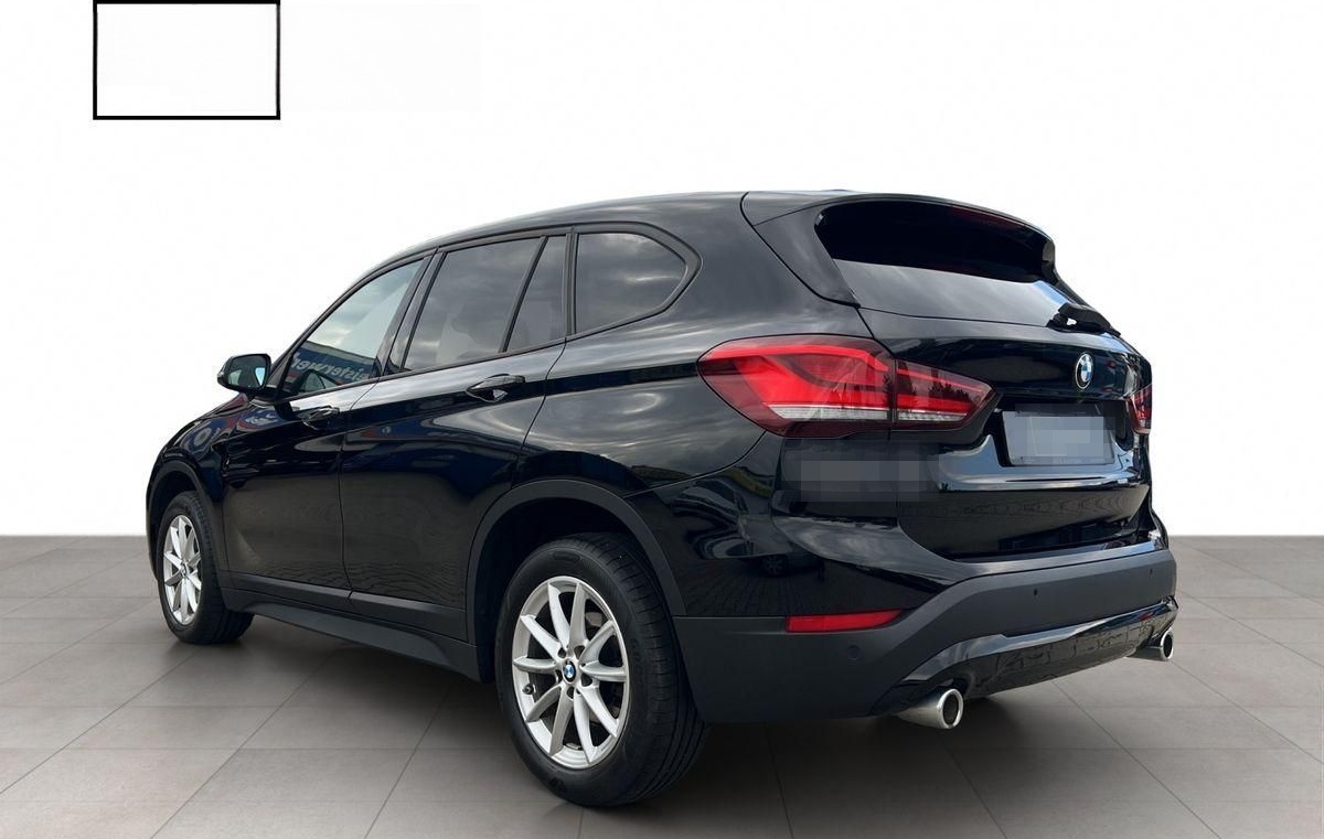 BMW X1 sDrive 18 d | HEAD-UP | RF-KAMERA | CARPLAY | foto 5