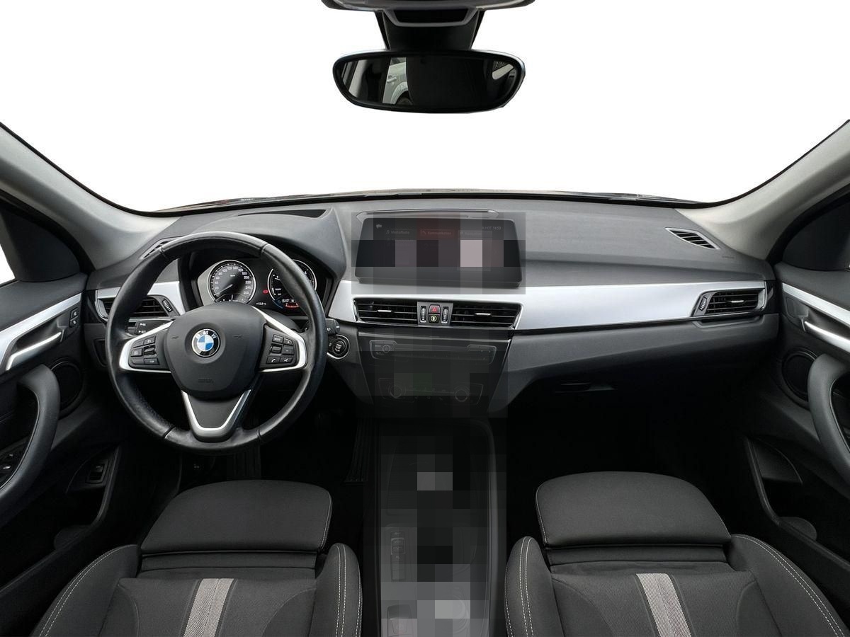 BMW X1 sDrive 18 d | HEAD-UP | RF-KAMERA | CARPLAY | foto 8