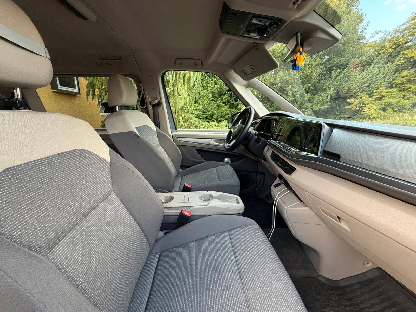 Volkswagen T7 Multivan foto 8