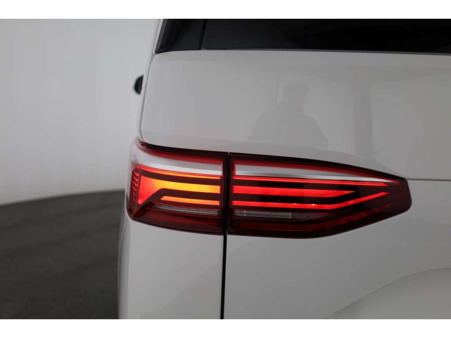 Volkswagen T7 Multivan LÜ 2.0 TDI Life AHK/IQ.Light/SHZ/RFK foto 22
