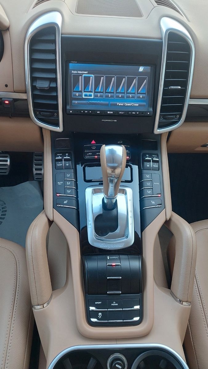 Porsche Cayenne S E-Hybrid foto 13