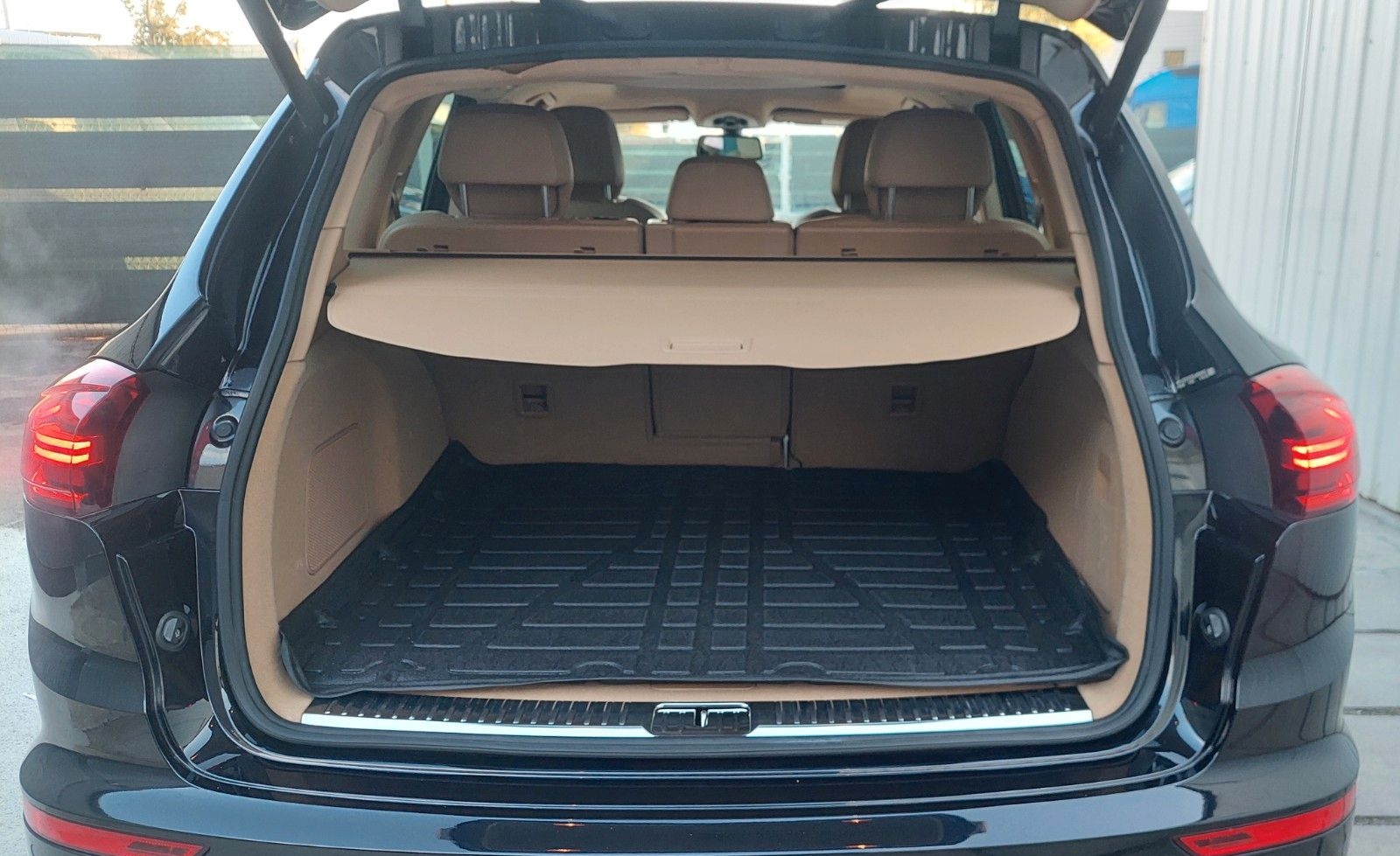 Porsche Cayenne S E-Hybrid foto 18