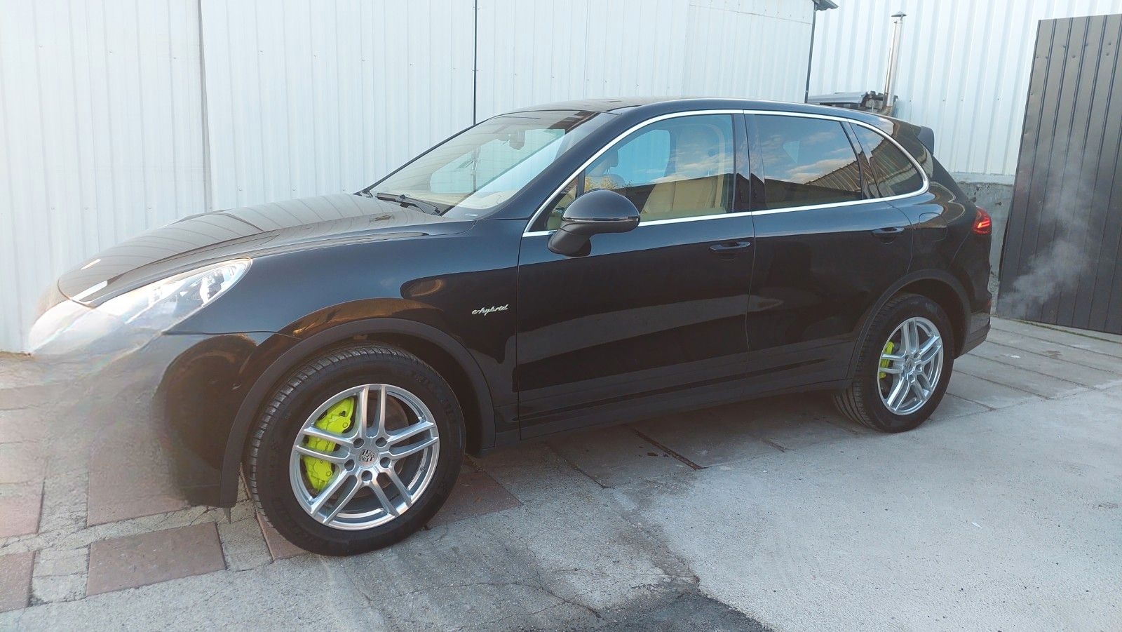 Porsche Cayenne S E-Hybrid foto 4
