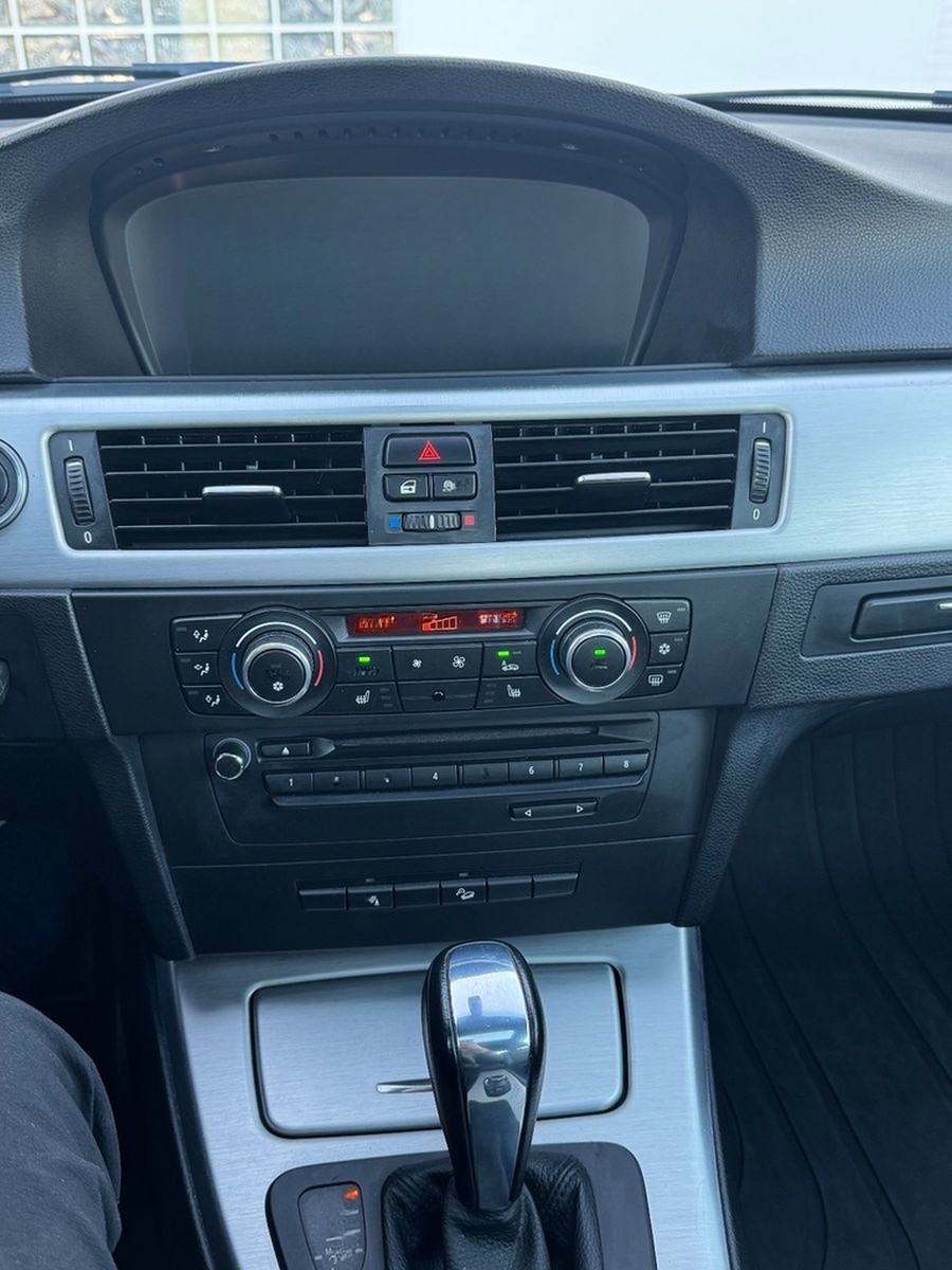 BMW E92 LCI 325i xDrive M-Paket foto 6