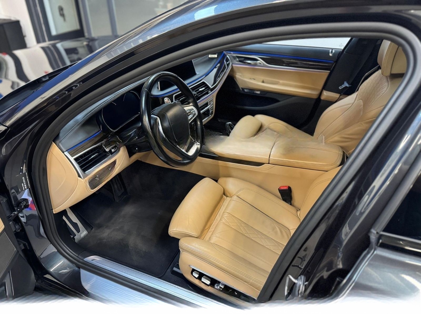 BMW 740Ld xDrive M-Paket Pano Massage Standh. foto 10