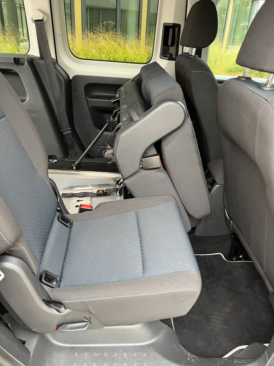 Volkswagen Caddy TSI Trendline Rollstuhlrampe Allwetter foto 12