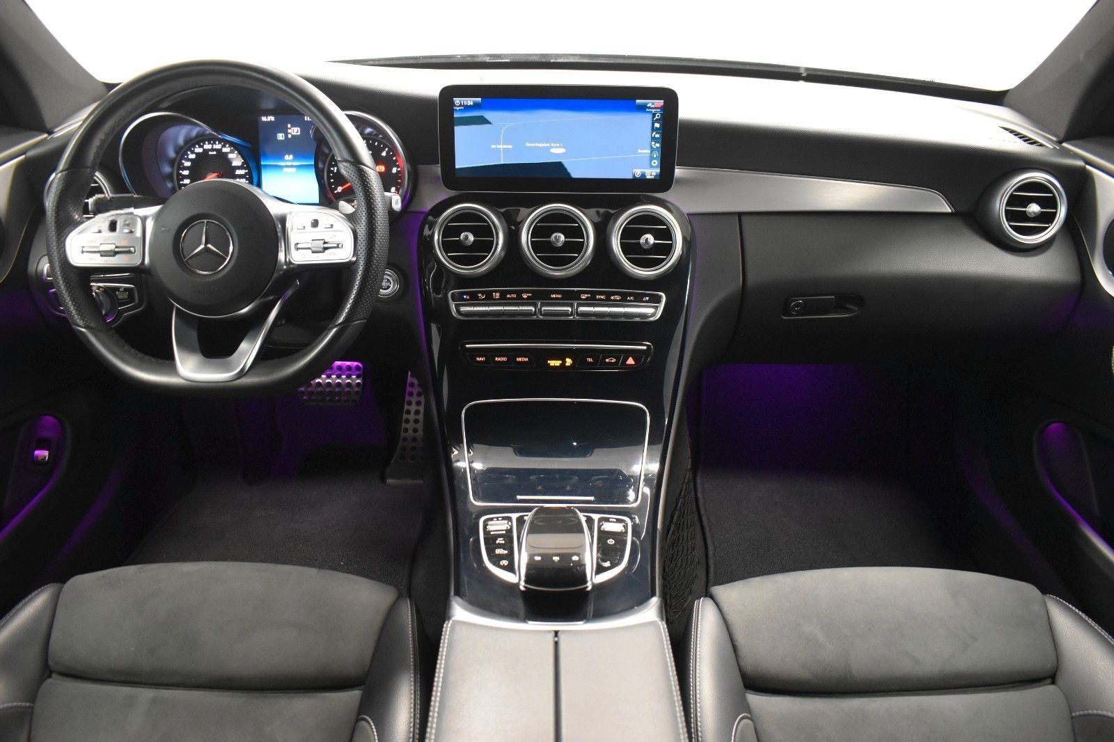 Mercedes-Benz C 300 d Coupé AMG LINE *M-BEAM *KAMERA *KEYLESS foto 11