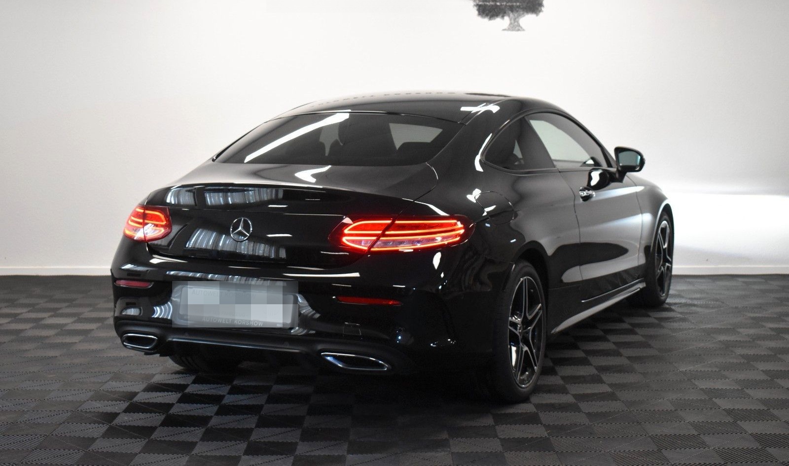 Mercedes-Benz C 300 d Coupé AMG LINE *M-BEAM *KAMERA *KEYLESS foto 10