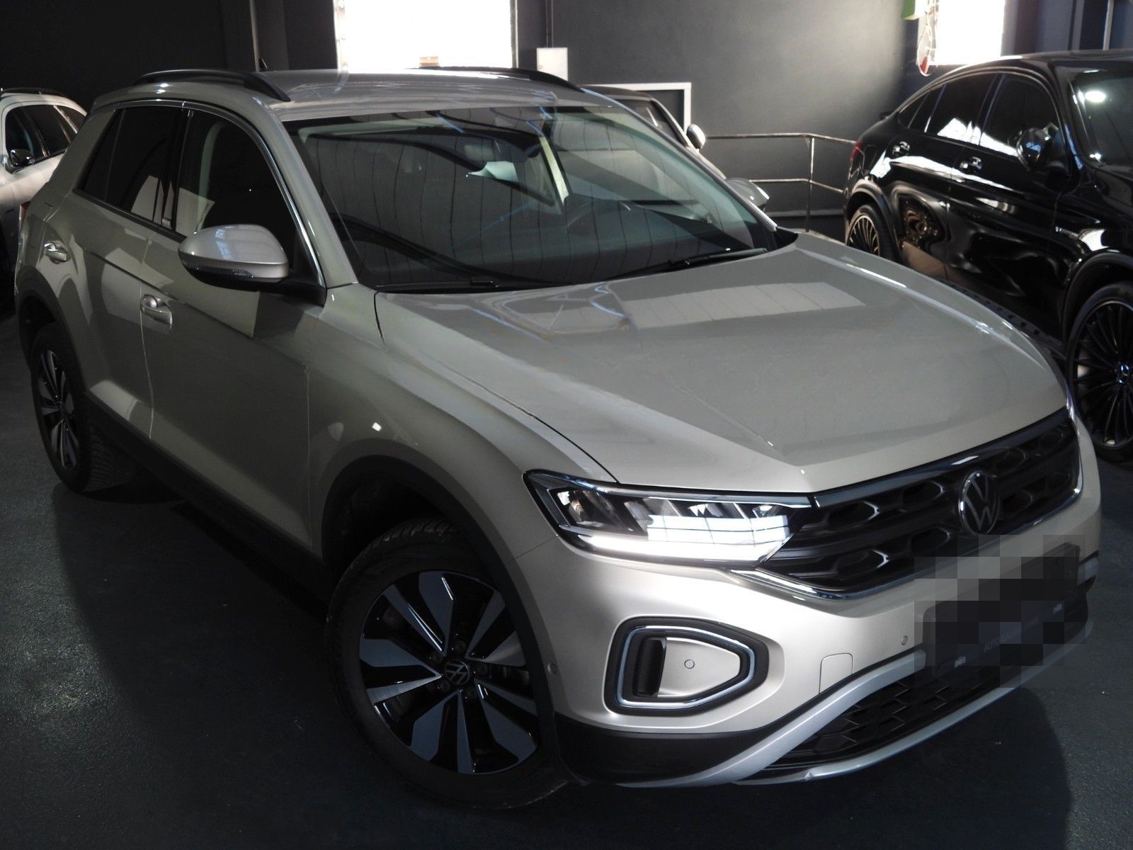 Volkswagen T-ROC 1.0 TSI MOVE foto 3