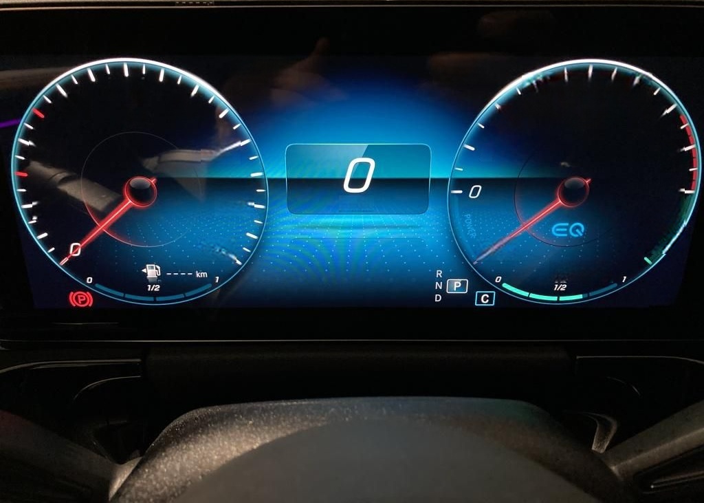 Mercedes-Benz GLA 250 e +AMG+MBUX+KAMERA+NAVI+Ambiente+AUT+SHZ foto 12