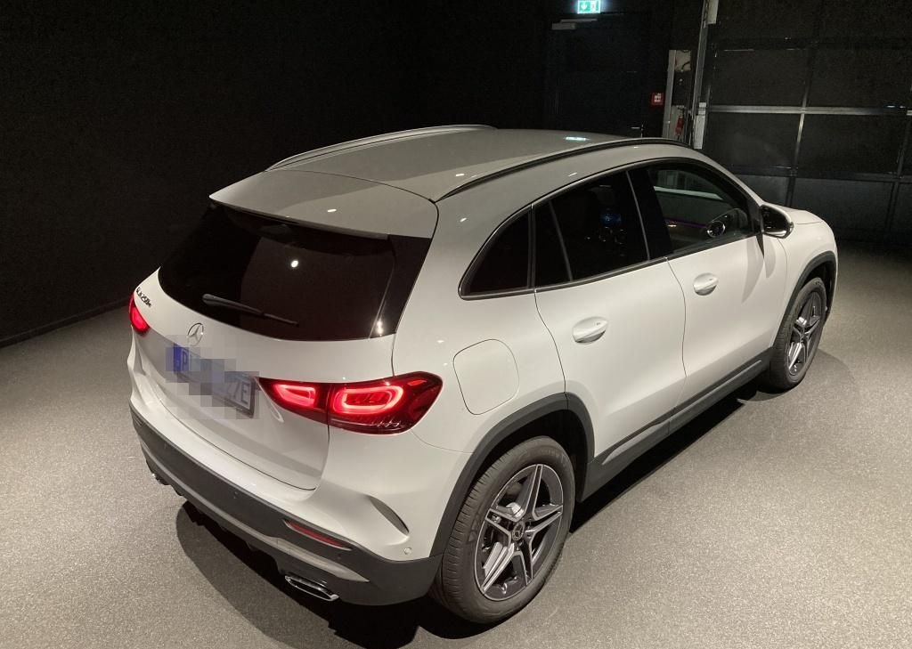 Mercedes-Benz GLA 250 e +AMG+MBUX+KAMERA+NAVI+Ambiente+AUT+SHZ foto 18