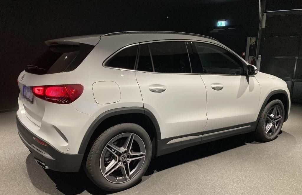 Mercedes-Benz GLA 250 e +AMG+MBUX+KAMERA+NAVI+Ambiente+AUT+SHZ foto 5